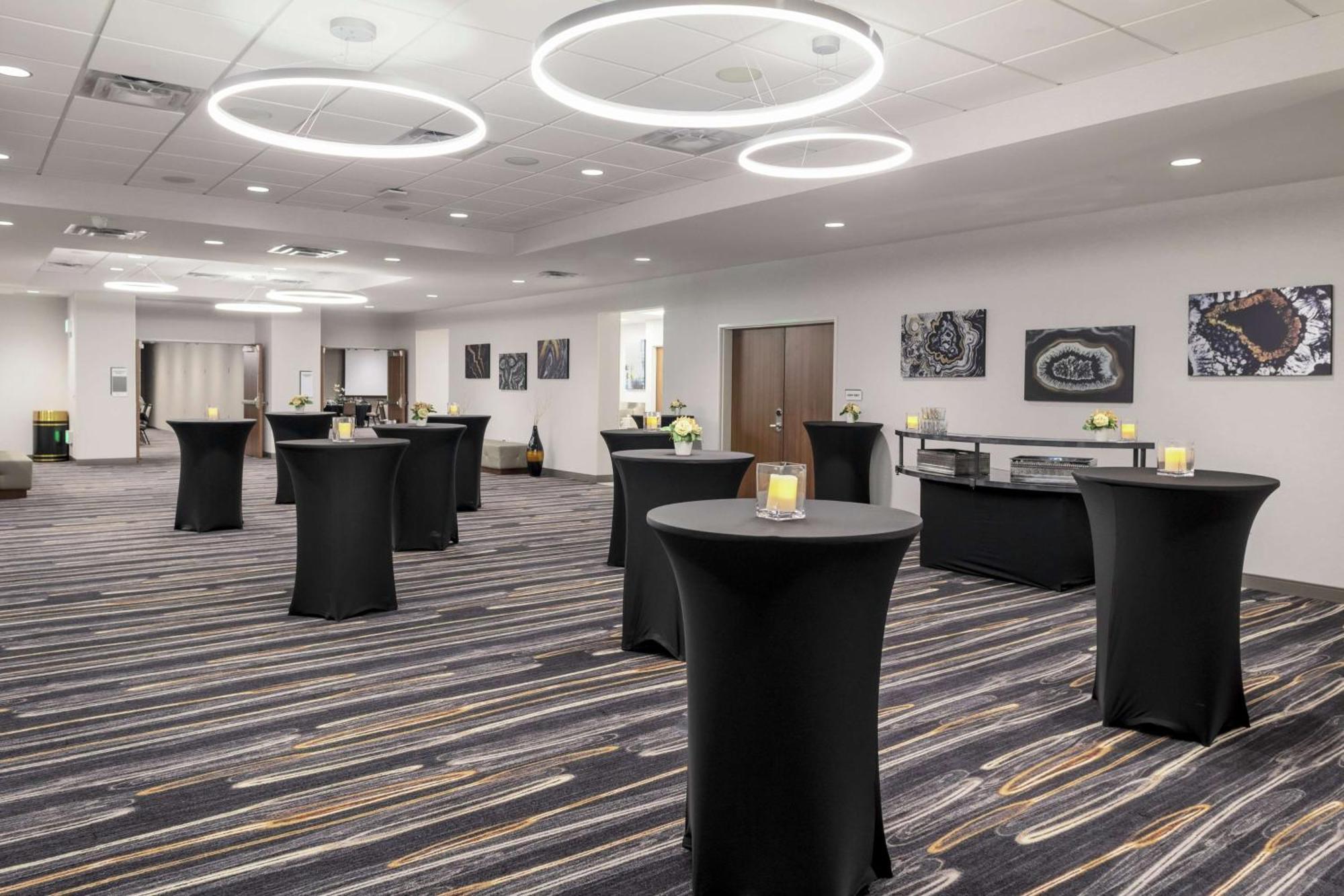 Hilton Garden Inn Denver/Thornton Dış mekan fotoğraf
