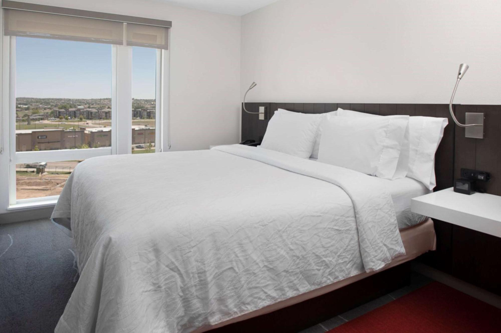 Hilton Garden Inn Denver/Thornton Dış mekan fotoğraf